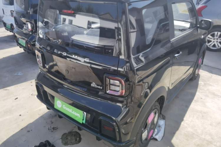 Used Geely Galaxy Panda 2025 210km Panda Kart Rear Right 45 Deg