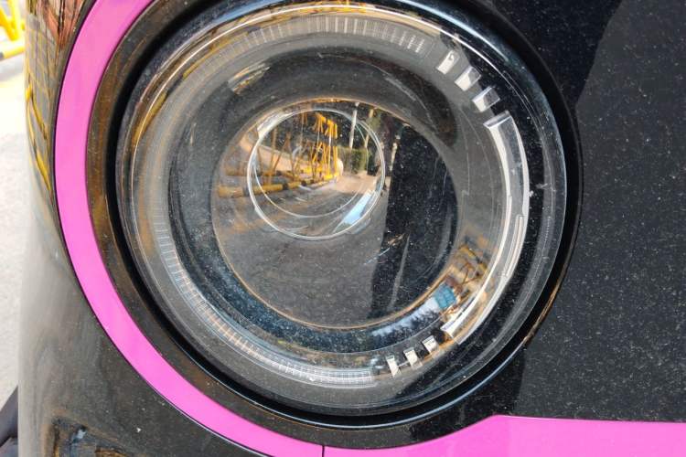 Used Geely Galaxy Panda 2025 210km Panda Kart Right Front Headlight