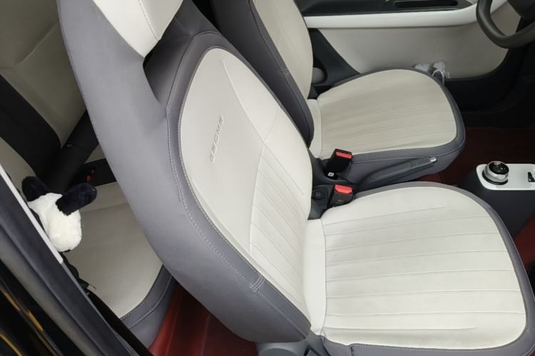 Used Geely Galaxy Panda 2025 210km Panda Kart Right Front Seat