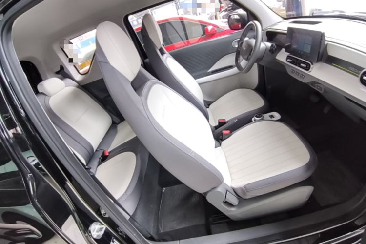 Used Geely Galaxy Panda 2025 210km Panda Kart Right Front Seat