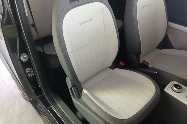 Used Geely Galaxy Panda 2025 210km Panda Kart Right Front Seat