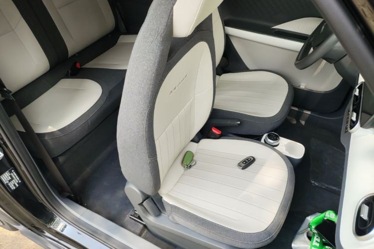 Used Geely Galaxy Panda 2025 210km Panda Kart Right Front Seat
