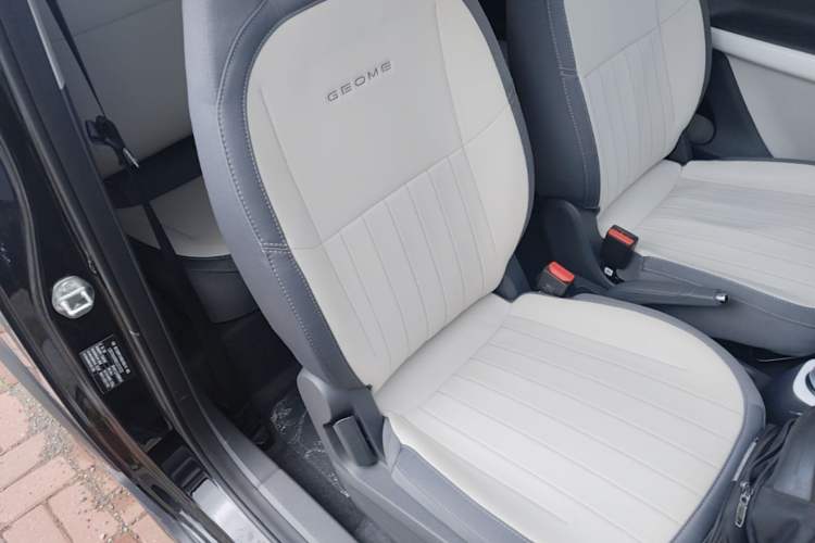 Used Geely Galaxy Panda 2025 210km Panda Kart Right Front Seat