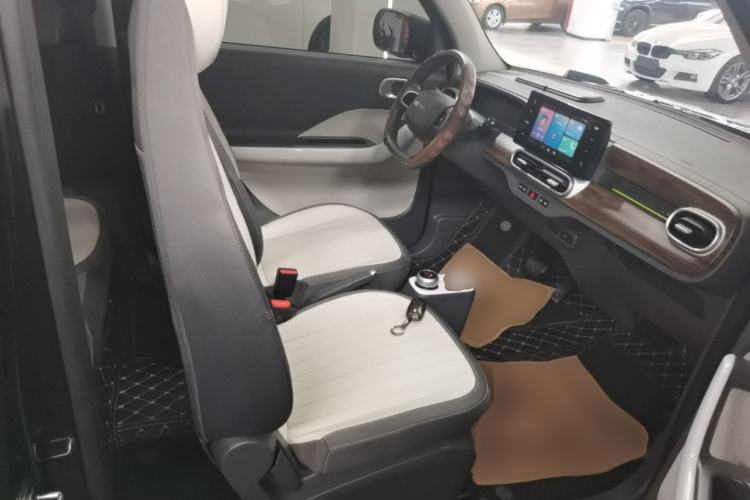 Used Geely Galaxy Panda 2025 210km Panda Kart Right Front Seat