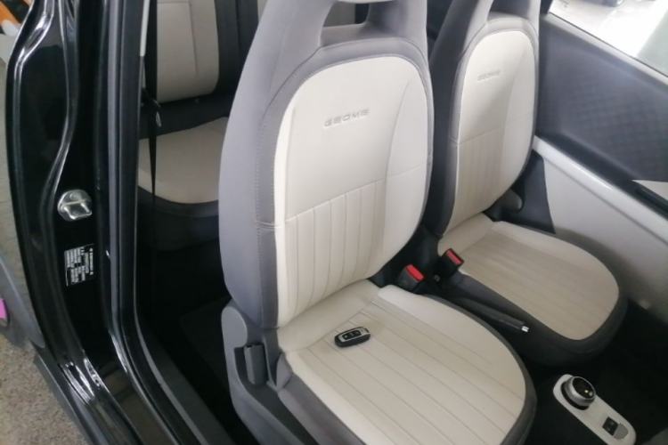 Used Geely Galaxy Panda 2025 Model 210km Panda Kart Piggy Hero Limited Edition Right Front Seat