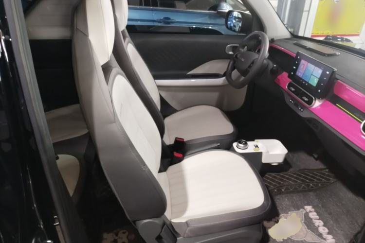 Used Geely Galaxy Panda 2025 210km Panda Kart Right Front Seat