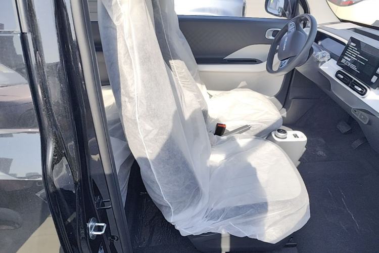 Used Geely Galaxy Panda 2025 210km Panda Kart Right Front Seat