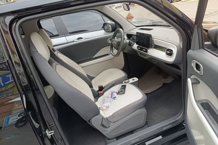 Used Geely Galaxy Panda 2025 210km Panda Kart Right Front Seat
