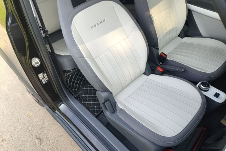 Used Geely Galaxy Panda 2025 210km Panda Kart Right Front Seat