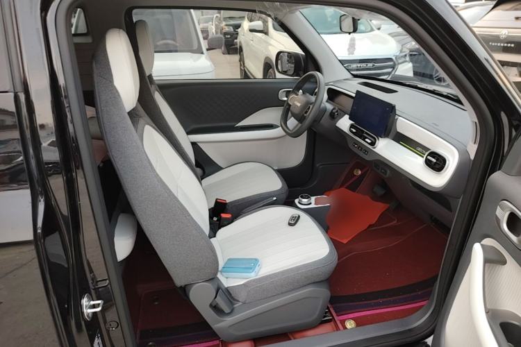 Used Geely Galaxy Panda 2025 210km Panda Kart Right Front Seat