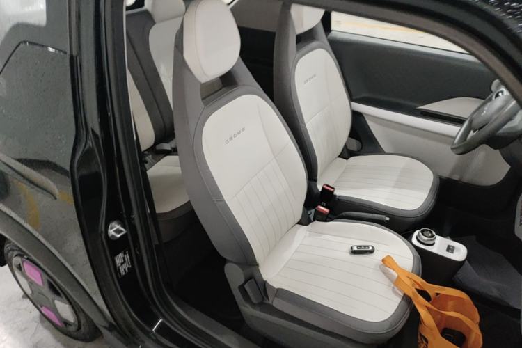Used Geely Galaxy Panda 2025 210km Panda Kart Right Front Seat