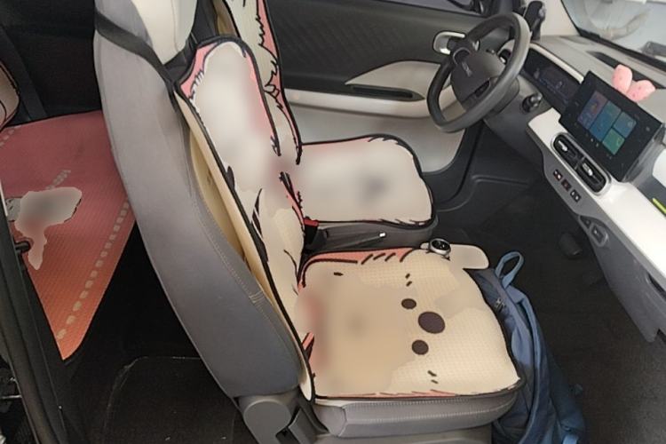 Used Geely Galaxy Panda 2025 210km Panda Kart Right Front Seat