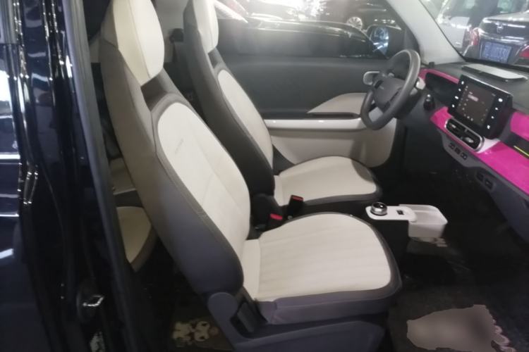 Used Geely Galaxy Panda 2025 210km Panda Kart Right Front Seat