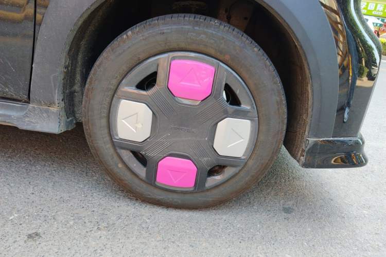 Used Geely Galaxy Panda 2025 210km Panda Kart Right Front Wheel Hub