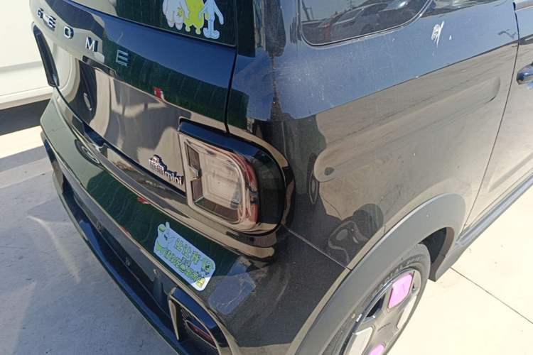 Used Geely Galaxy Panda 2025 210km Panda Kart Right Rear Taillight