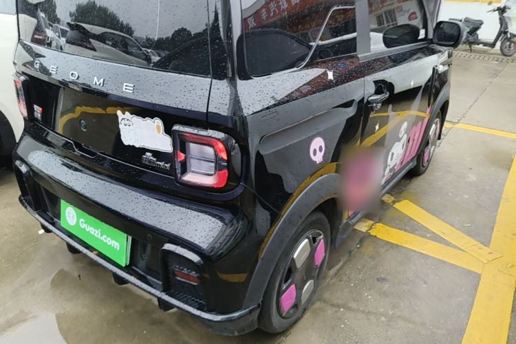 Used Geely Galaxy Panda 2025 210km Panda Kart Right Rear Taillight