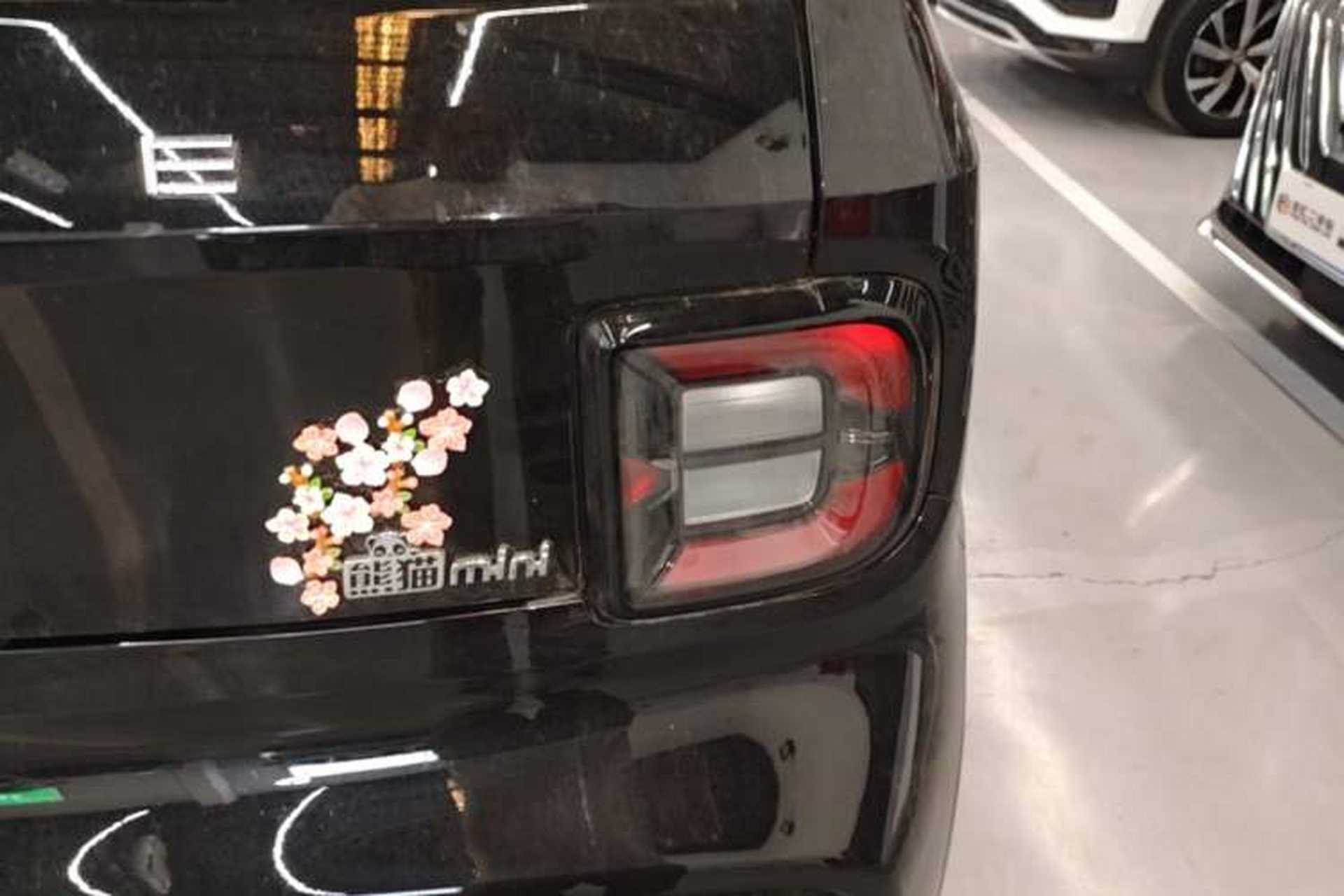 Used Geely Galaxy Panda 2025 210km Panda Kart Right Rear Taillight
