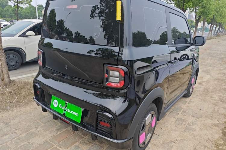 Used Geely Galaxy Panda 2025 210km Panda Kart Right Rear Taillight
