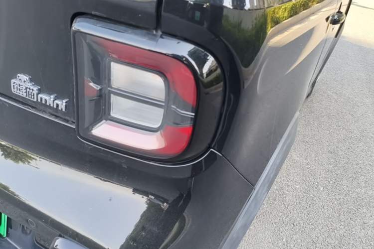 Used Geely Galaxy Panda 2025 210km Panda Kart Right Rear Taillight