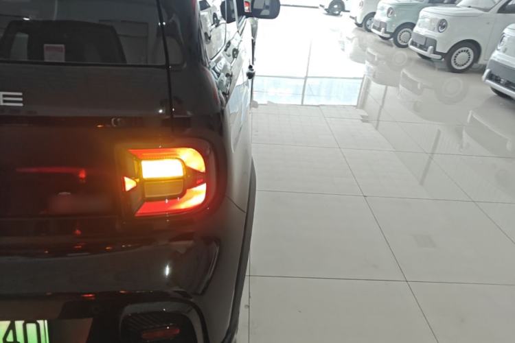 Used Geely Galaxy Panda 2025 210km Panda Kart Right Rear Taillight