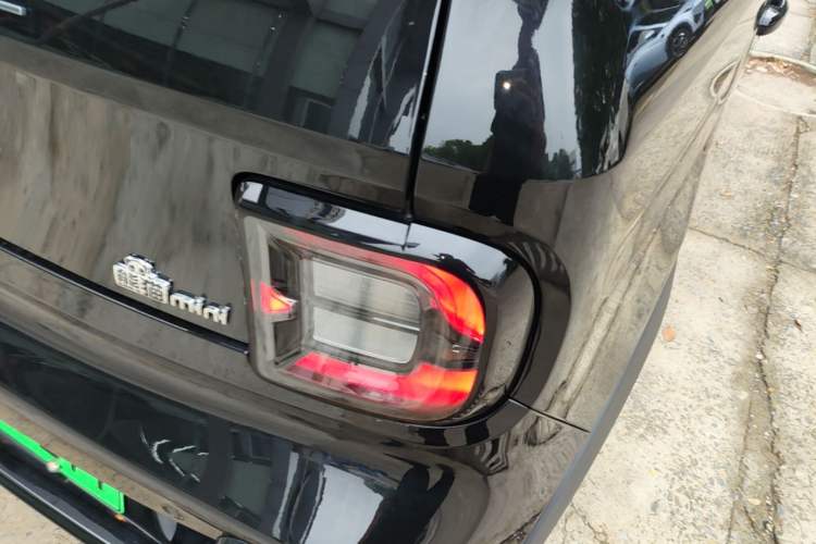 Used Geely Galaxy Panda 2025 210km Panda Kart Right Rear Taillight