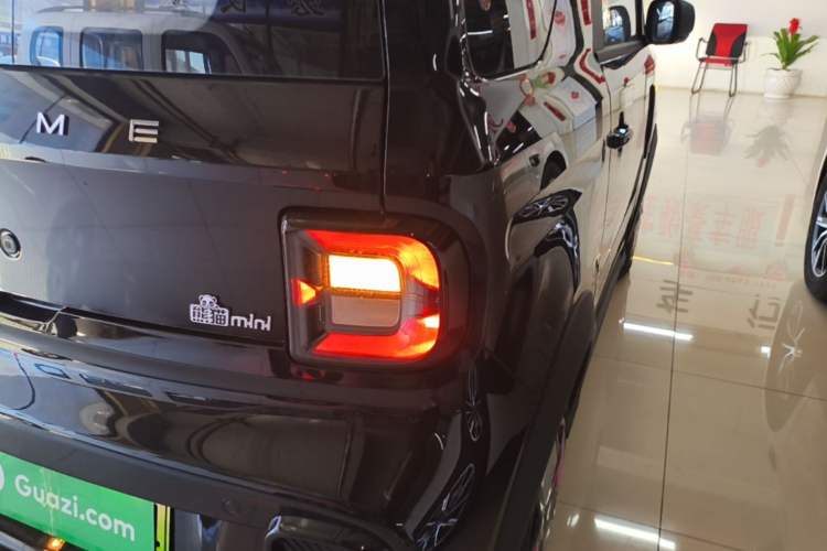 Used Geely Galaxy Panda 2025 210km Panda Kart Right Rear Taillight