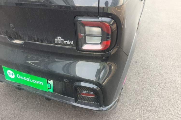 Used Geely Galaxy Panda 2025 210km Panda Kart Right Rear Taillight