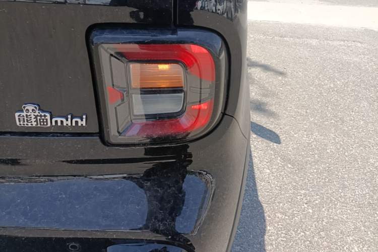 Used Geely Galaxy Panda 2025 210km Panda Kart Right Rear Taillight