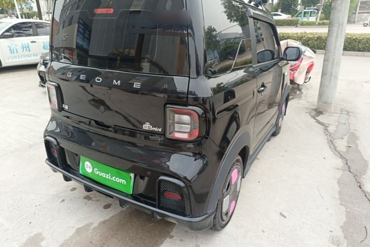 Used Geely Galaxy Panda 2025 210km Panda Kart Right Rear Taillight
