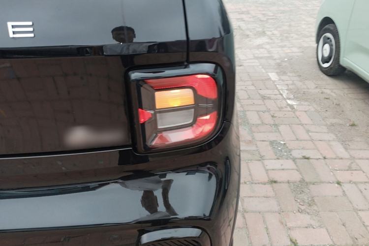 Used Geely Galaxy Panda 2025 210km Panda Kart Right Rear Taillight