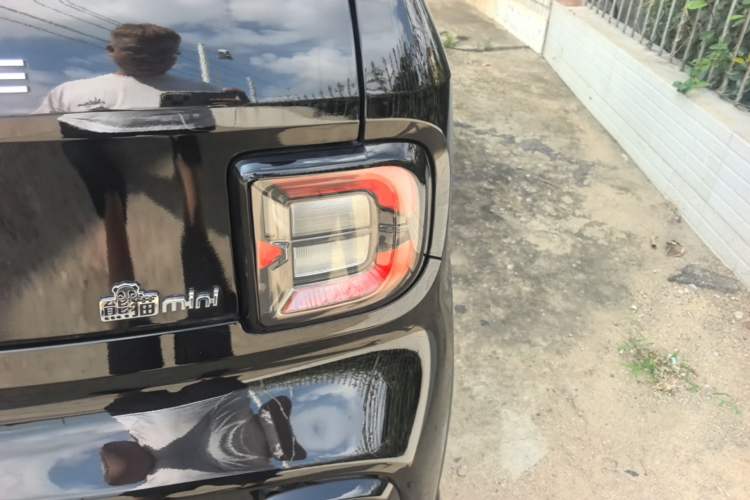 Used Geely Galaxy Panda 2025 210km Panda Kart Right Rear Taillight