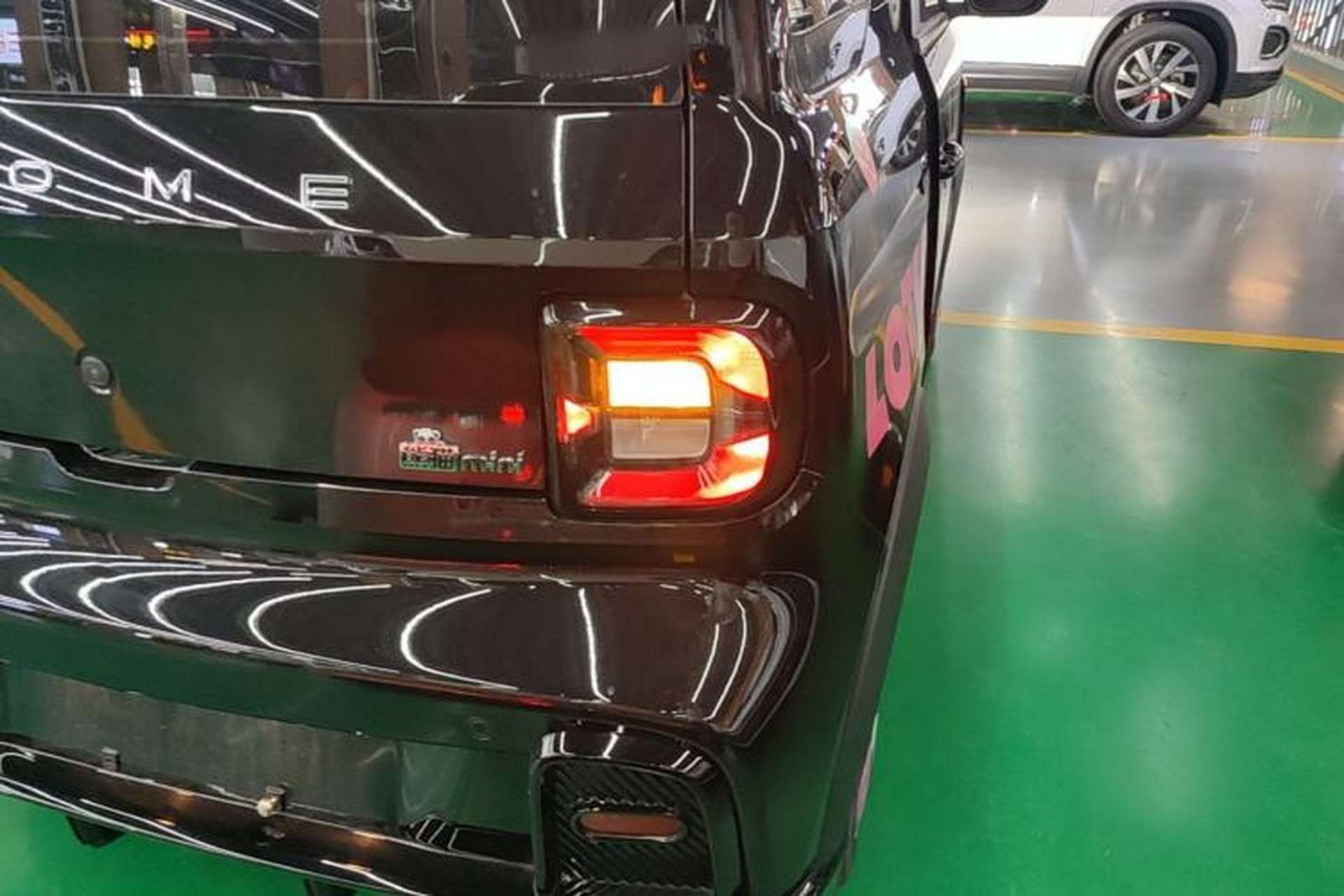 Used Geely Galaxy Panda 2025 210km Panda Kart Right Rear Taillight