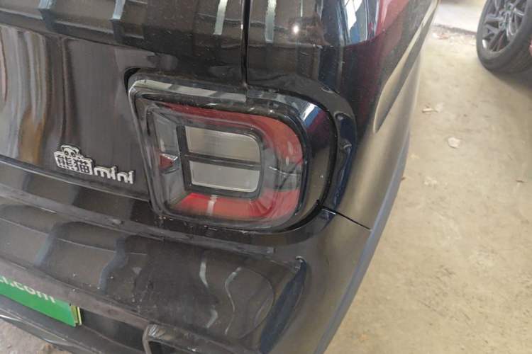 Used Geely Galaxy Panda 2025 210km Panda Kart Right Rear Taillight
