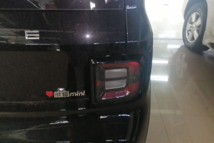 Used Geely Galaxy Panda 2025 210km Panda Kart Right Rear Taillight
