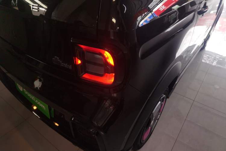 Used Geely Galaxy Panda 2025 210km Panda Kart Right Rear Taillight