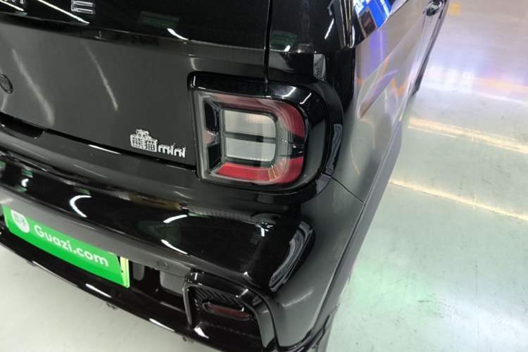 Used Geely Galaxy Panda 2025 210km Panda Kart Right Rear Taillight