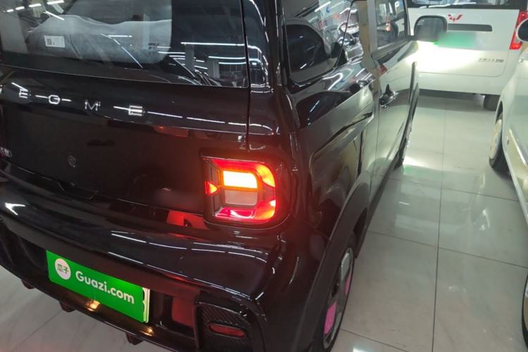 Used Geely Galaxy Panda 2025 210km Panda Kart Right Rear Taillight