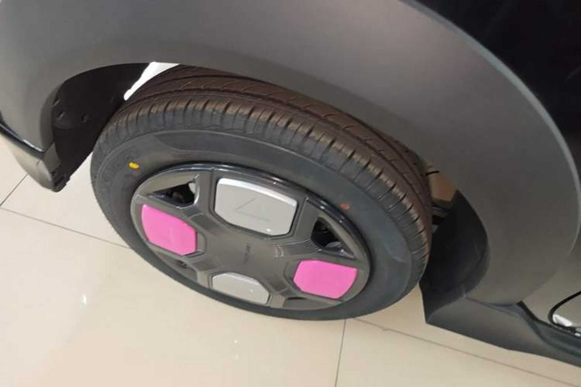 Used Geely Galaxy Panda 2025 210km Panda Kart Right Rear Wheel Hub