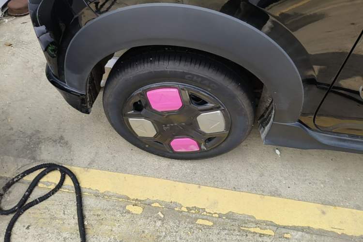 Used Geely Galaxy Panda 2025 210km Panda Kart Right Rear Wheel Hub