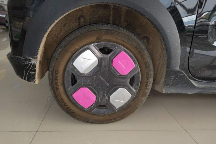 Used Geely Galaxy Panda 2025 210km Panda Kart Right Rear Wheel Hub