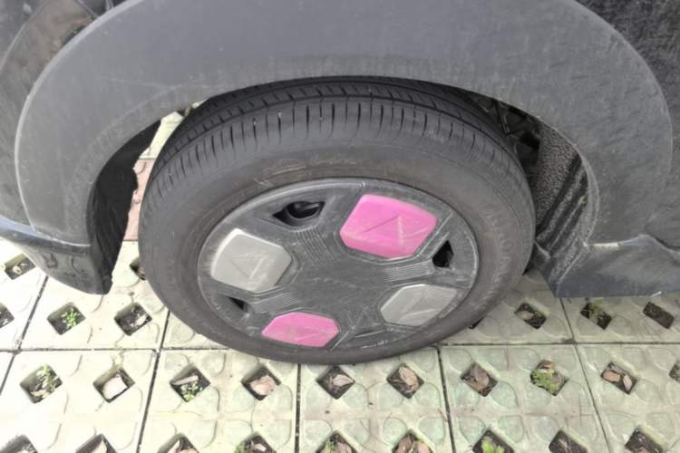 Used Geely Galaxy Panda 2025 210km Panda Kart Right Rear Wheel Hub