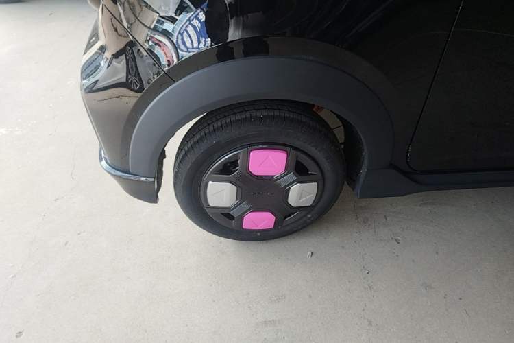 Used Geely Galaxy Panda 2025 210km Panda Kart Right Rear Wheel Hub