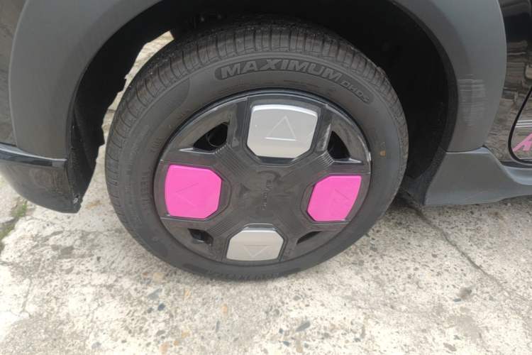 Used Geely Galaxy Panda 2025 210km Panda Kart Right Rear Wheel Hub
