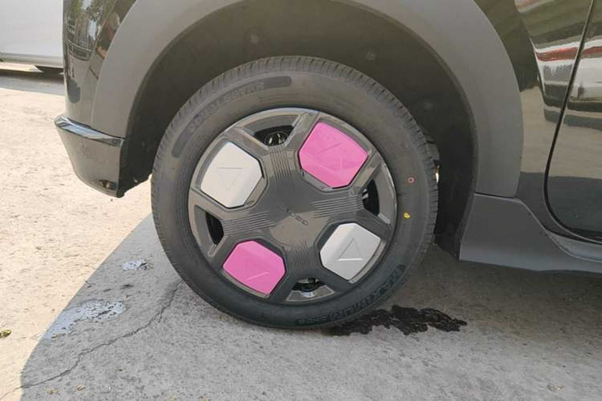 Used Geely Galaxy Panda 2025 210km Panda Kart Right Rear Wheel Hub