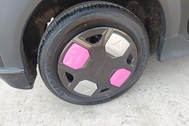 Used Geely Galaxy Panda 2025 210km Panda Kart Right Rear Wheel Hub