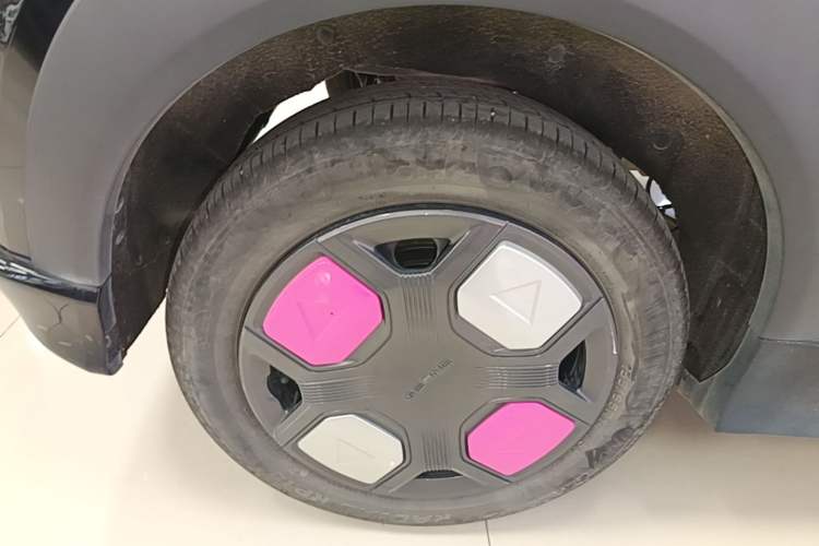 Used Geely Galaxy Panda 2025 210km Panda Kart Right Rear Wheel Hub