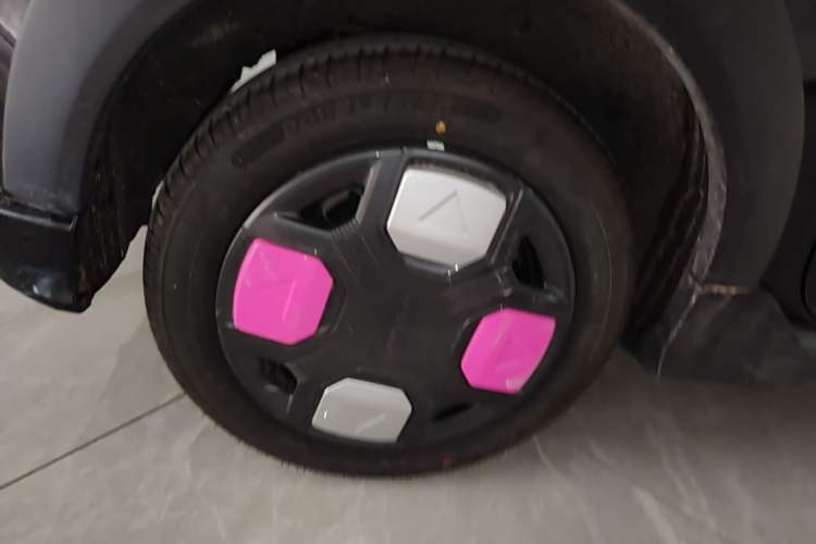 Used Geely Galaxy Panda 2025 210km Panda Kart Right Rear Wheel Hub