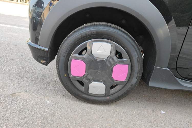 Used Geely Galaxy Panda 2025 210km Panda Kart Right Rear Wheel Hub