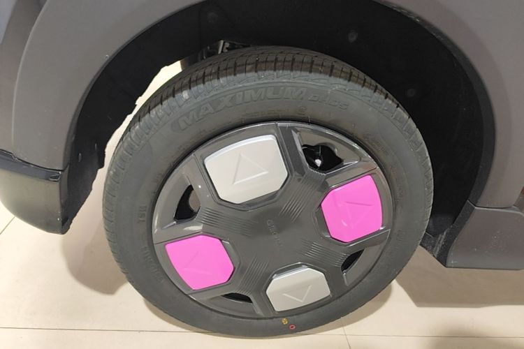 Used Geely Galaxy Panda 2025 210km Panda Kart Right Rear Wheel Hub