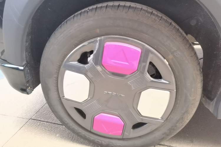 Used Geely Galaxy Panda 2025 210km Panda Kart Right Rear Wheel Hub